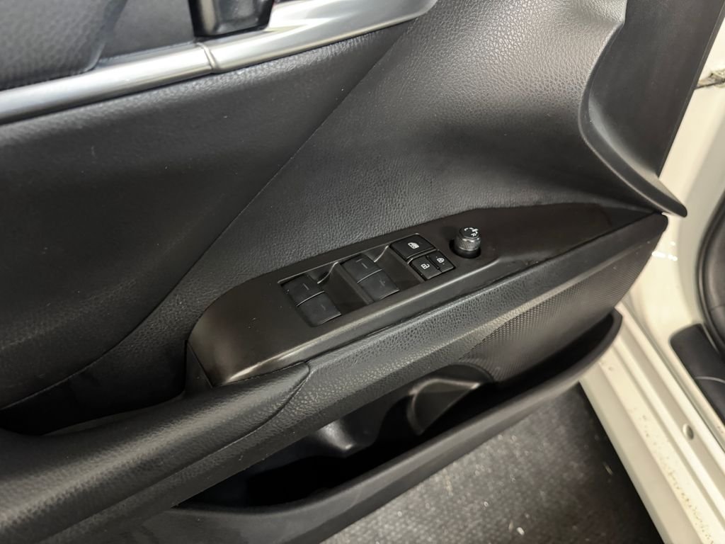 Used 2024 Ice Toyota LE image 13