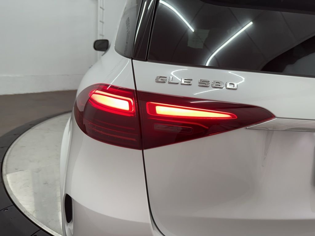 2026 Mercedes-Benz GLE GLE580 - Photo 31