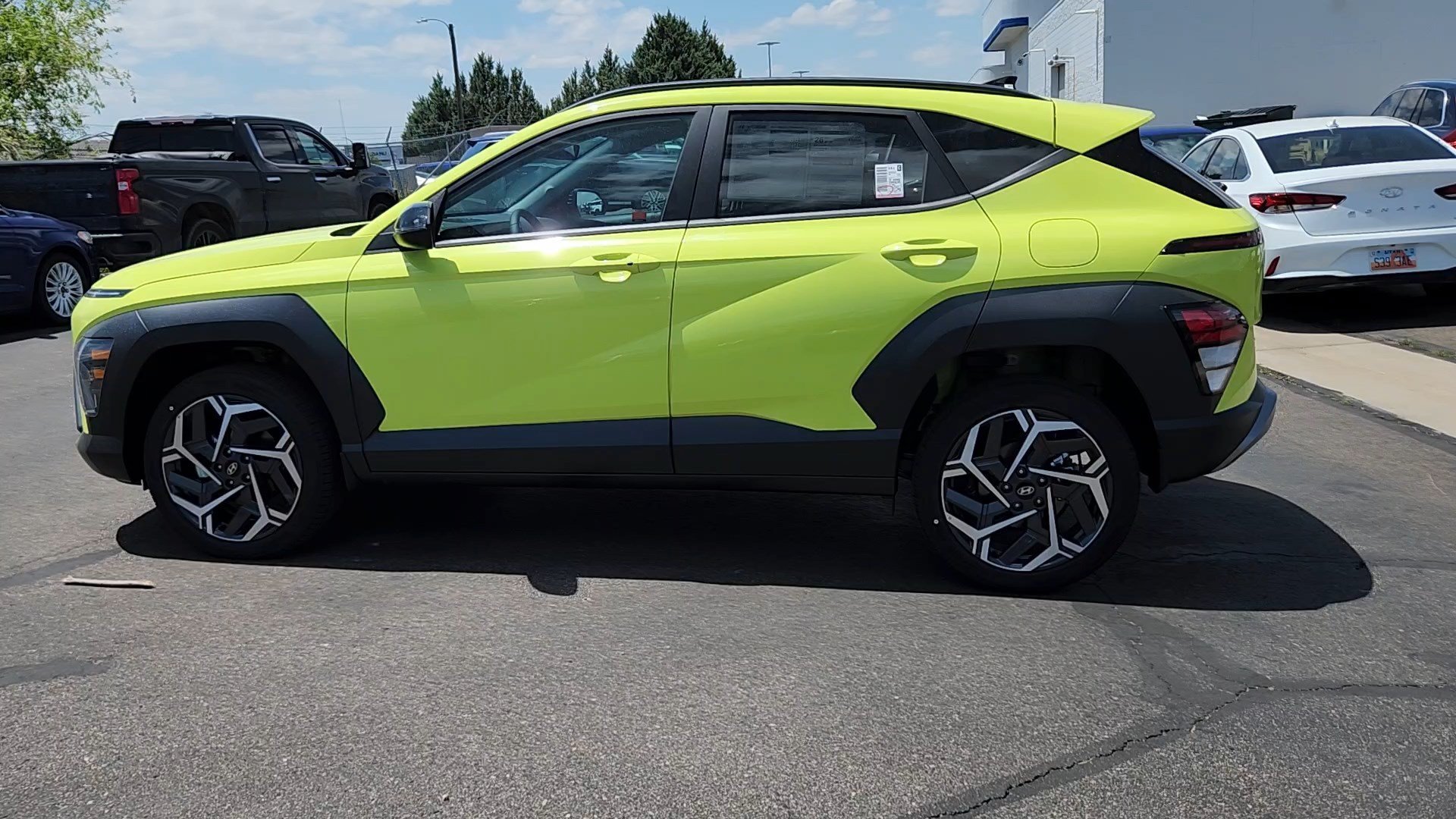 Certified Used 2026 Neoteric Yellow Hyundai SEL Premium image 2