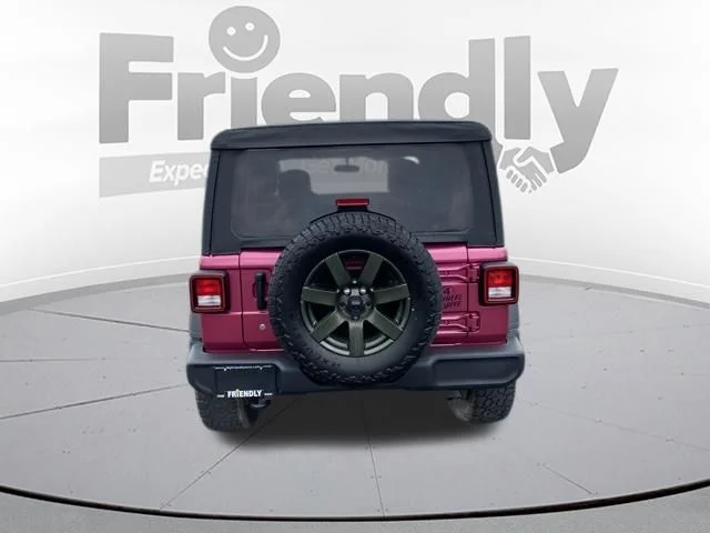 Used 2022 Red Jeep Willys image 6
