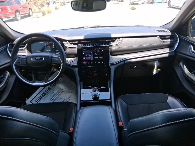 Used 2024 Black Jeep Altitude X image 10