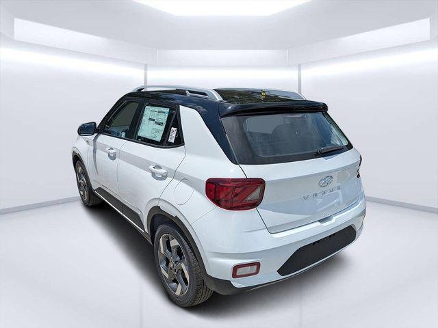 New 2025 White Hyundai Limited image 5