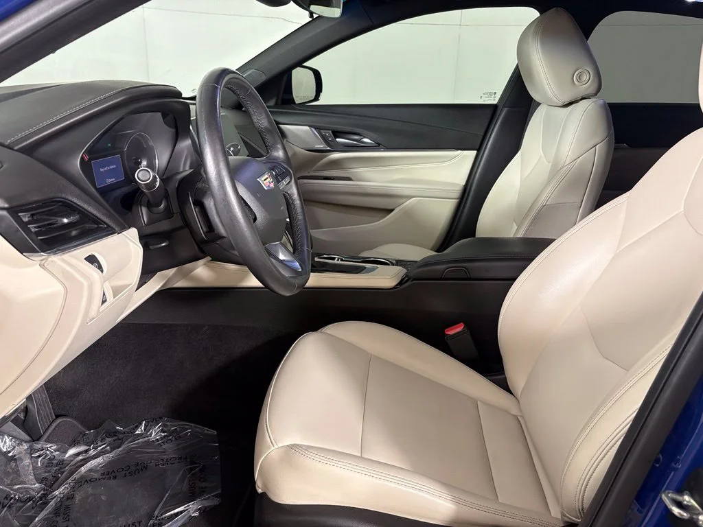 Used 2020 Blue Cadillac Luxury image 25
