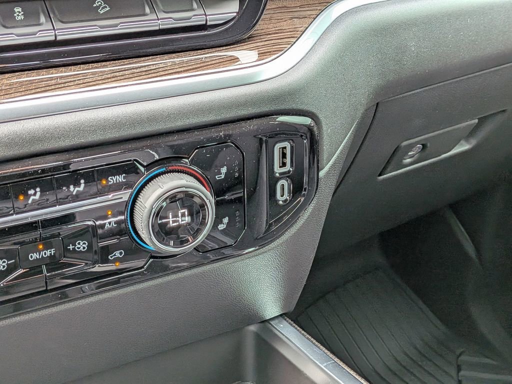 2026 Chevrolet Silverado 1500 RST - Photo 19