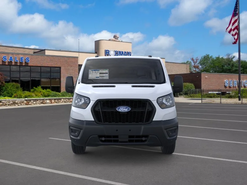 New 2026 Oxford White Ford Cargo Van image 33