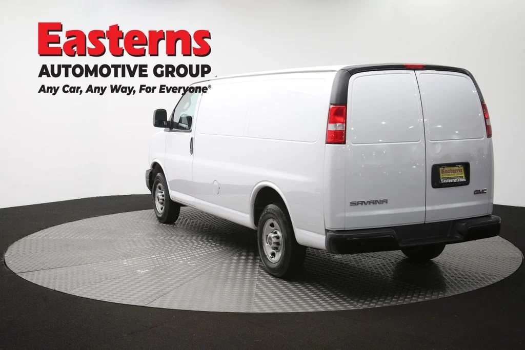 Used 2022 White GMC Work Van image 58