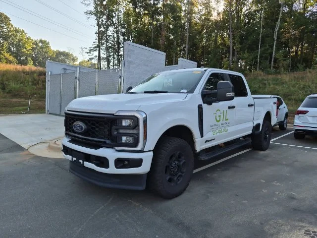 Used 2024 White Ford XL image 2