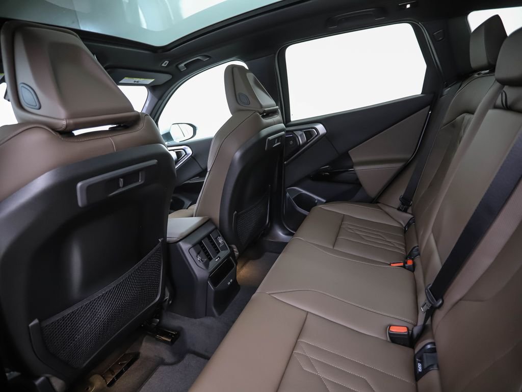 New 2026 Gray Metallic BMW 30 xDrive image 21