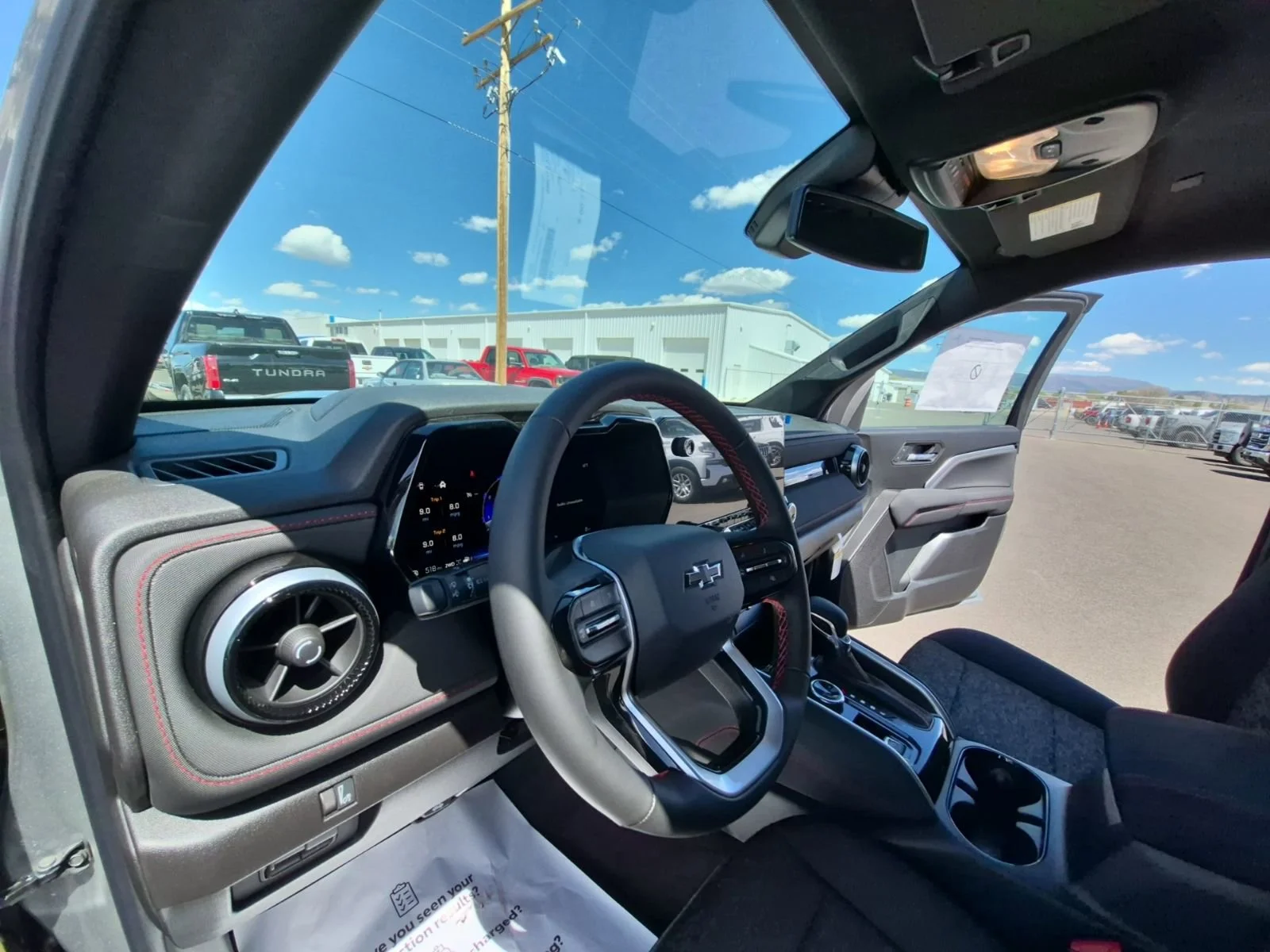 2026 Chevrolet Colorado Z71 - Photo 17