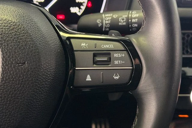 Certified Used 2025 Solar Silver Metallic Honda Sport image 31
