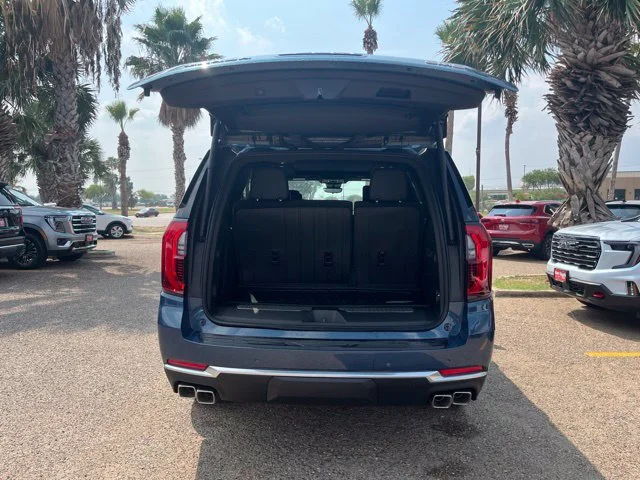 2026 GMC Yukon Denali - Photo 6