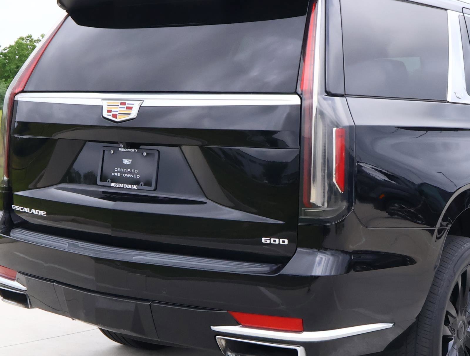 2023 Cadillac Escalade Luxury - Photo 10