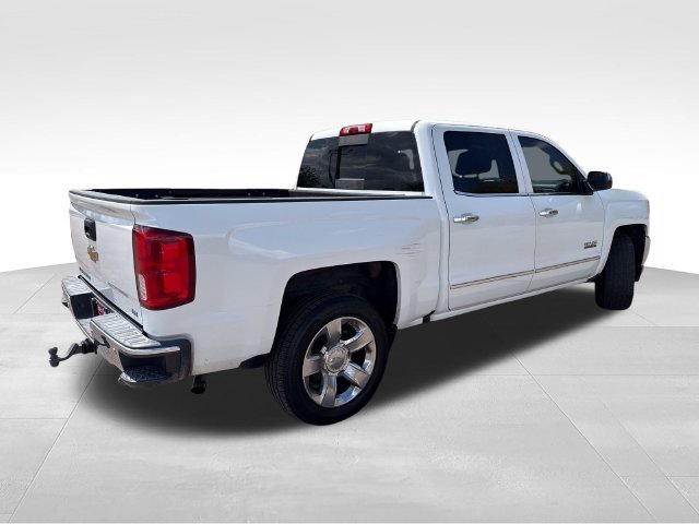 Used 2017 White Chevrolet LTZ image 7