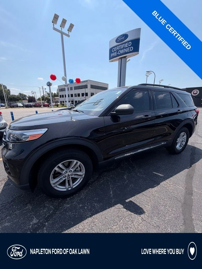 Certified Used 2022 Black Metallic Ford XLT image 1