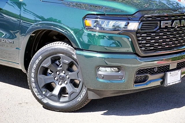 New 2026 Serrano-Green Metallic Exterior Paint RAM Big Horn/Lone Star image 4