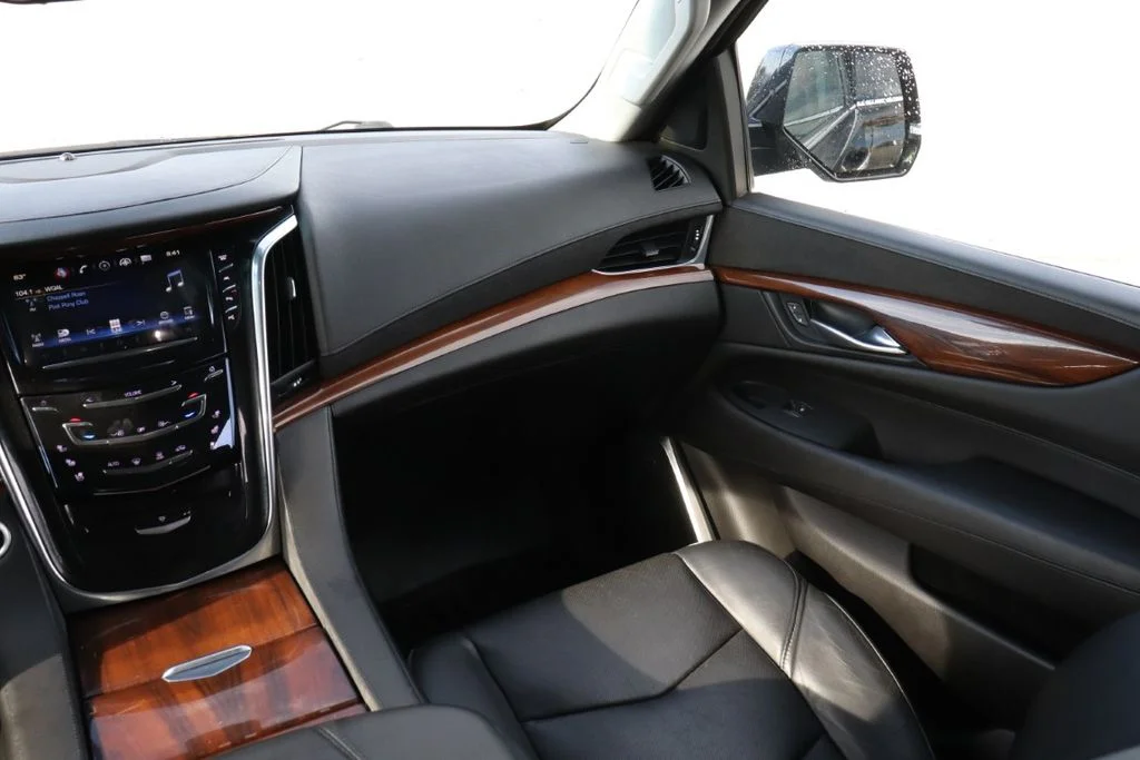 Used 2017 Black Raven Cadillac Luxury image 14