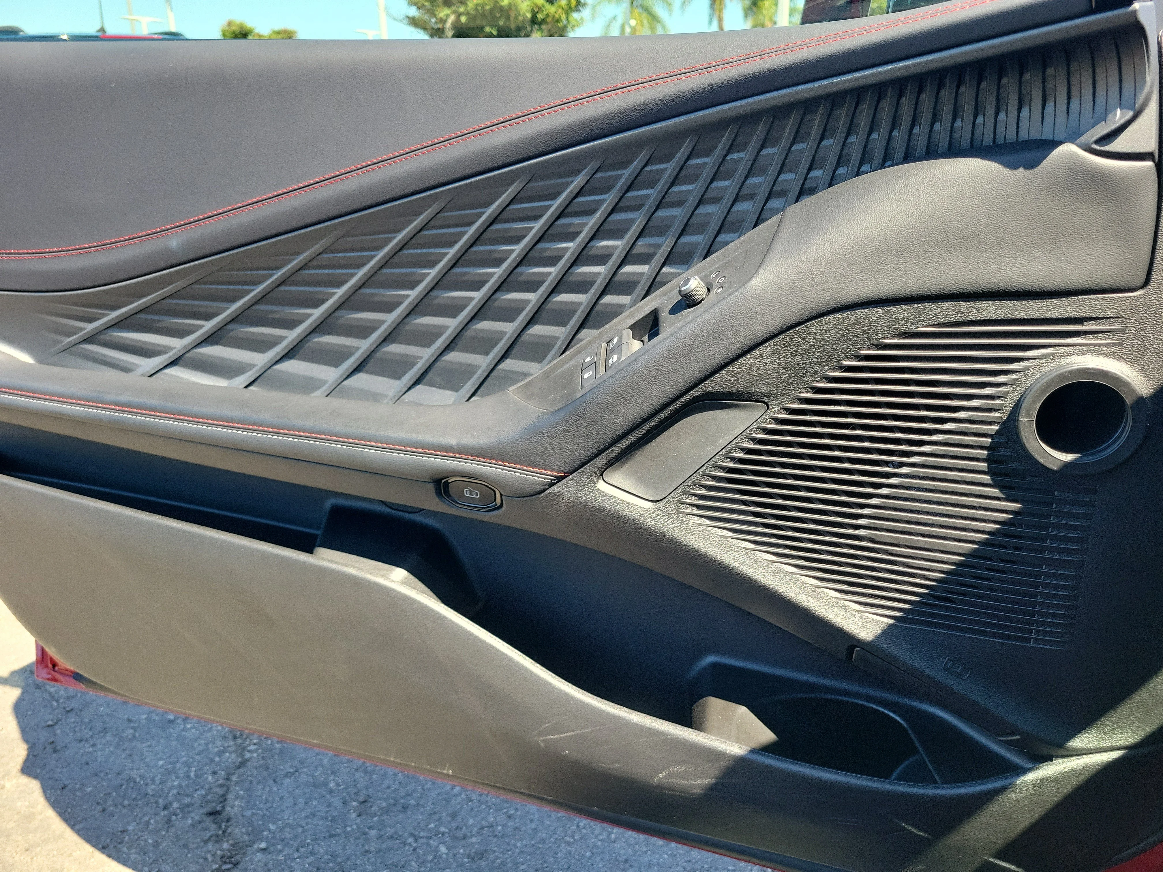 Used 2025  Dodge R/T image 22