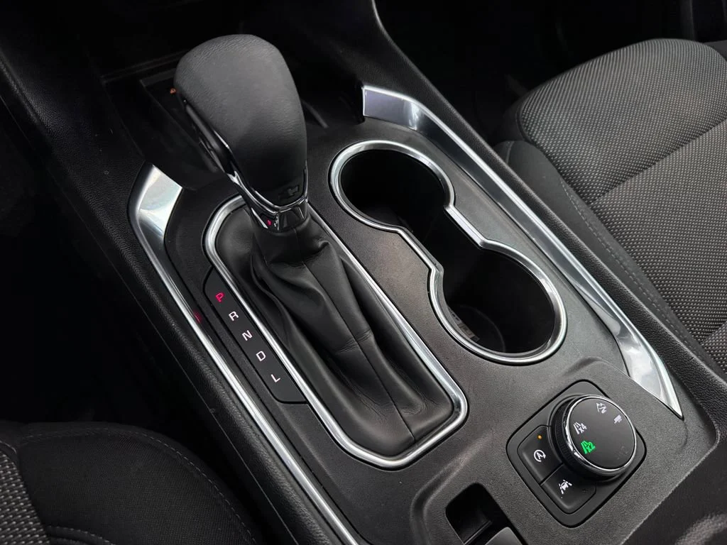 2023 Chevrolet Traverse 1LT - Photo 24