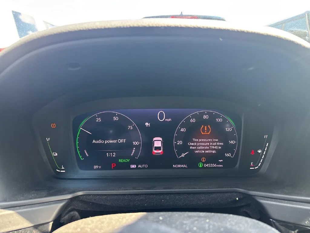 Used 2023  Honda Sport image 17