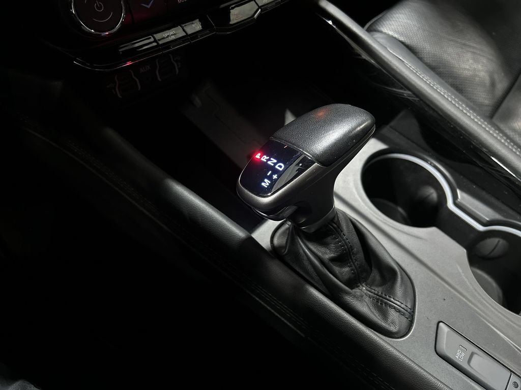 Used 2022 Gray Dodge Citadel image 22