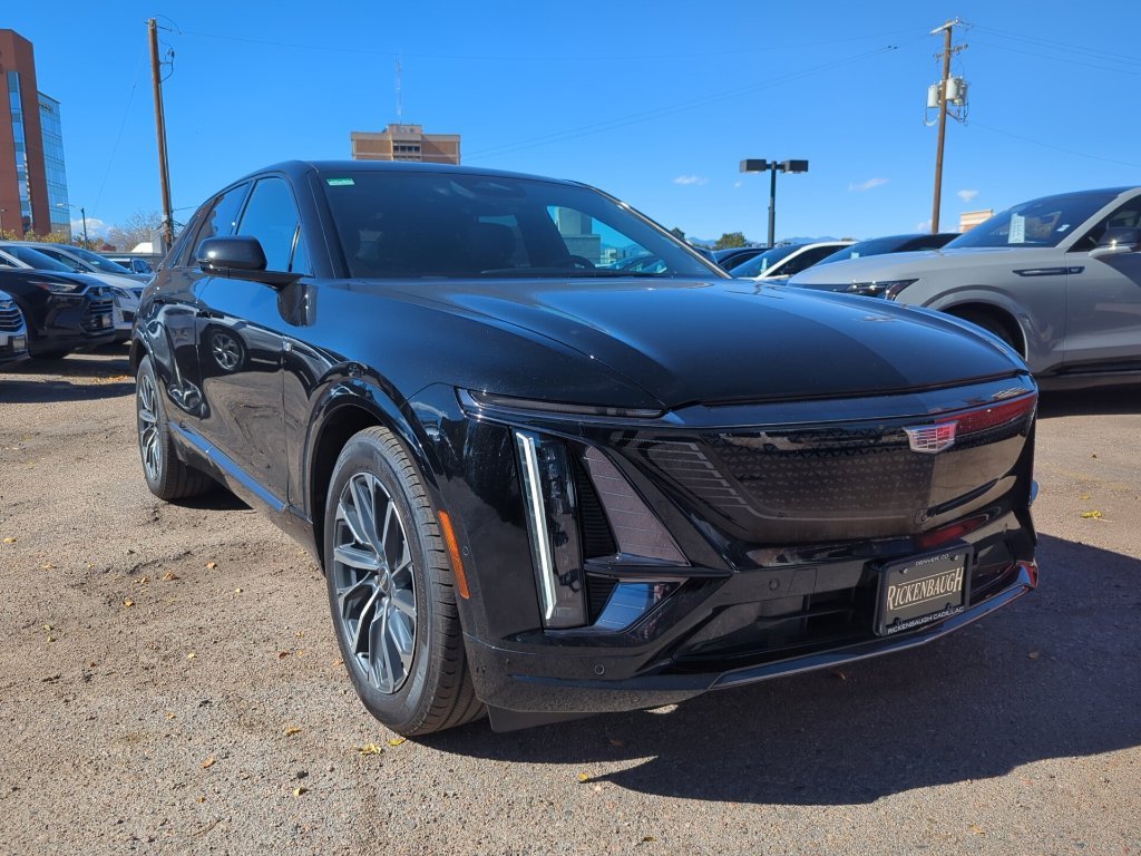 2024 Cadillac LYRIQ