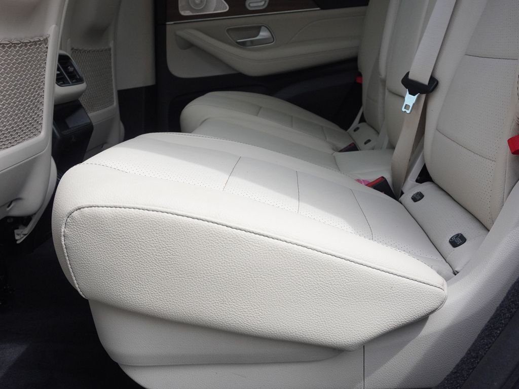 Used 2023 Gray Mercedes-Benz GLE 350 image 34