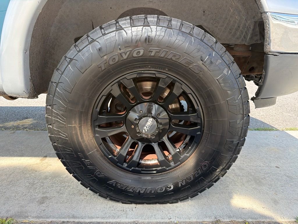 Used 2001  Ford XLT image 33