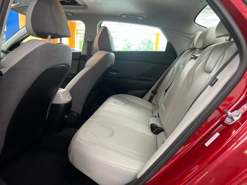 Used 2025 Red Hyundai Limited image 15