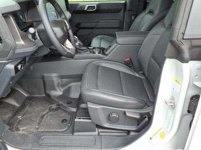 New 2026 Avalanche Gray Ford Badlands image 20