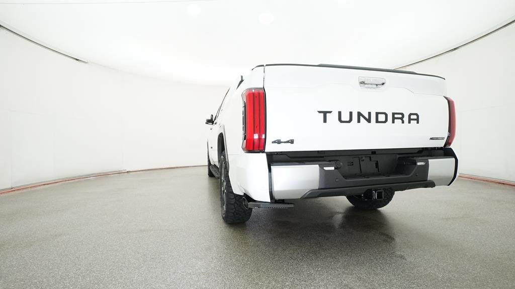 2025 Toyota Tundra Limited - Photo 32