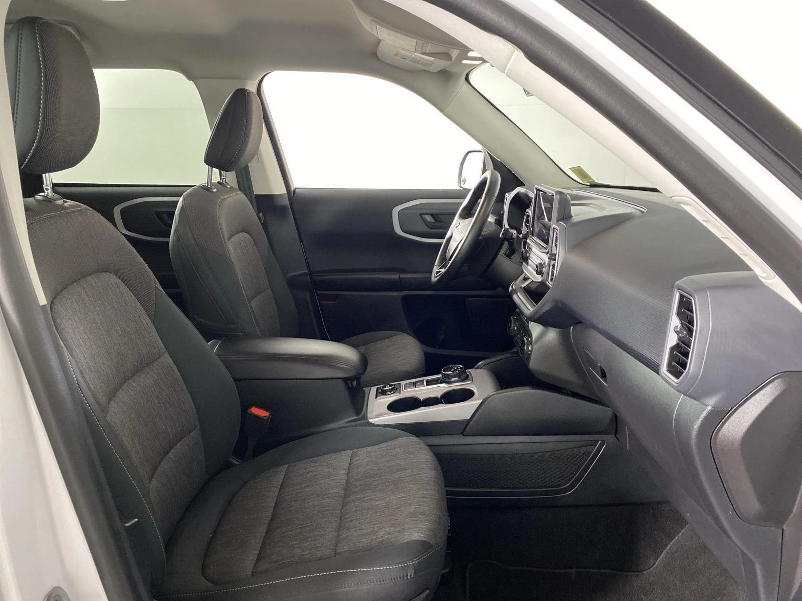 Used 2022 Oxford White Ford Big Bend image 28