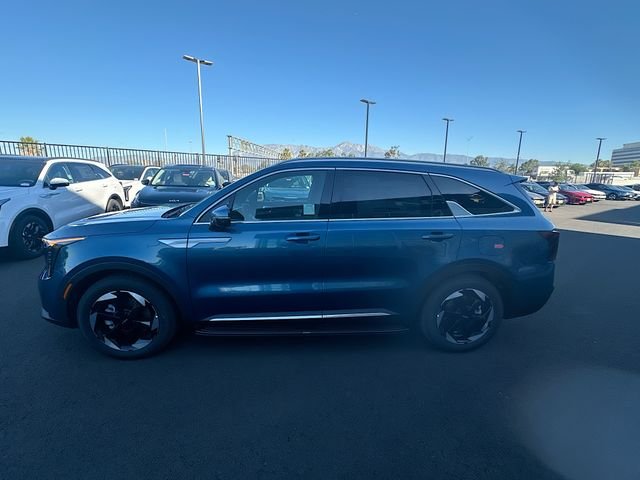 Certified Used 2025 Blue Kia SX Prestige image 4