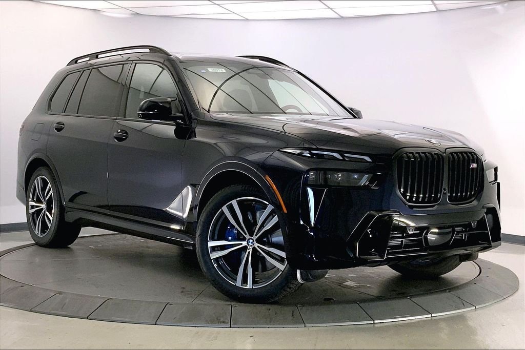 2026 BMW X7 M60i's photo