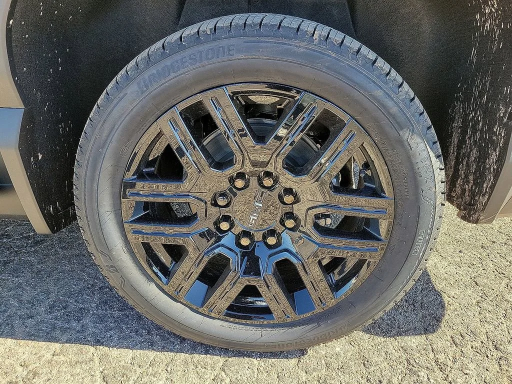 2026 GMC Sierra EV Elevation - Photo 10