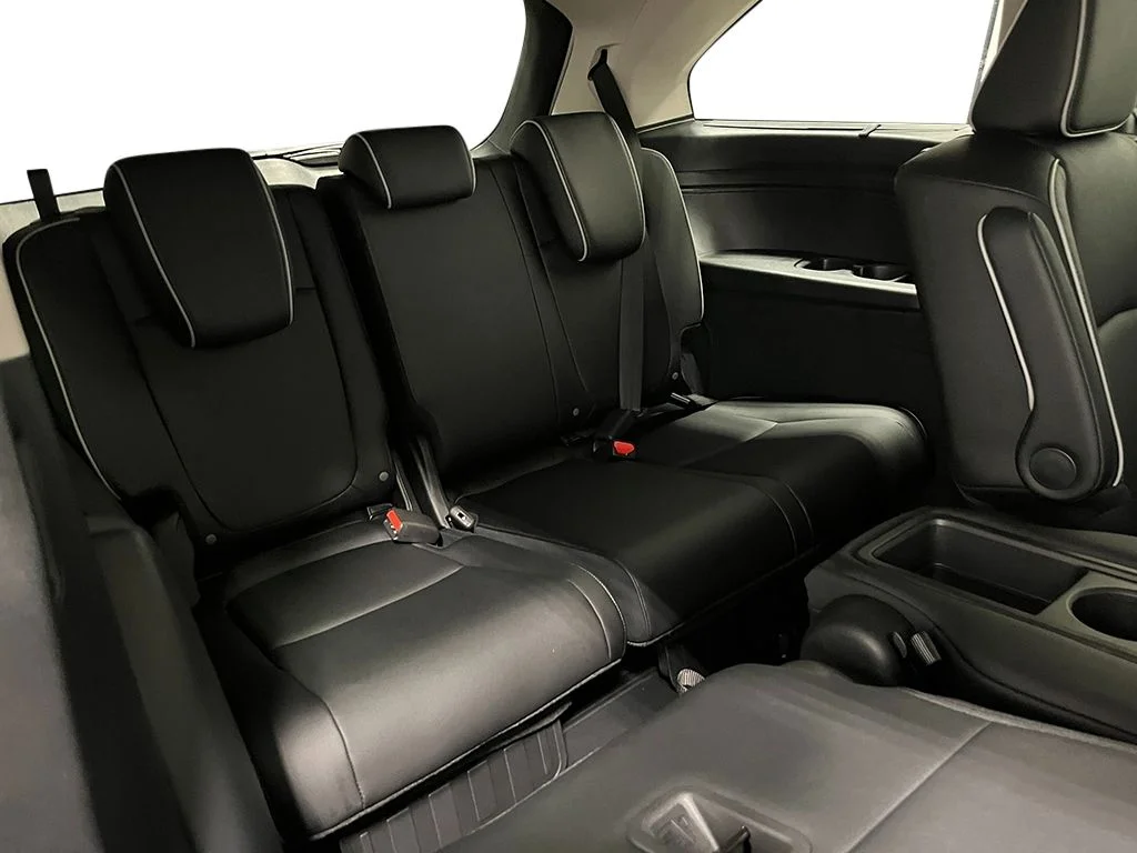 New 2026 Platinum White Pearl Honda Touring image 28