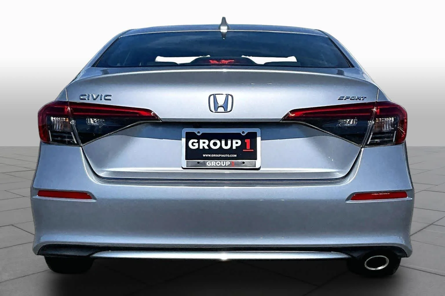 Used 2023 Lunar Silver Metallic Honda Sport image 5
