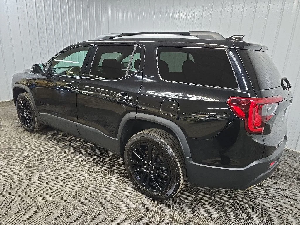 Used 2023 Black GMC SLE image 9