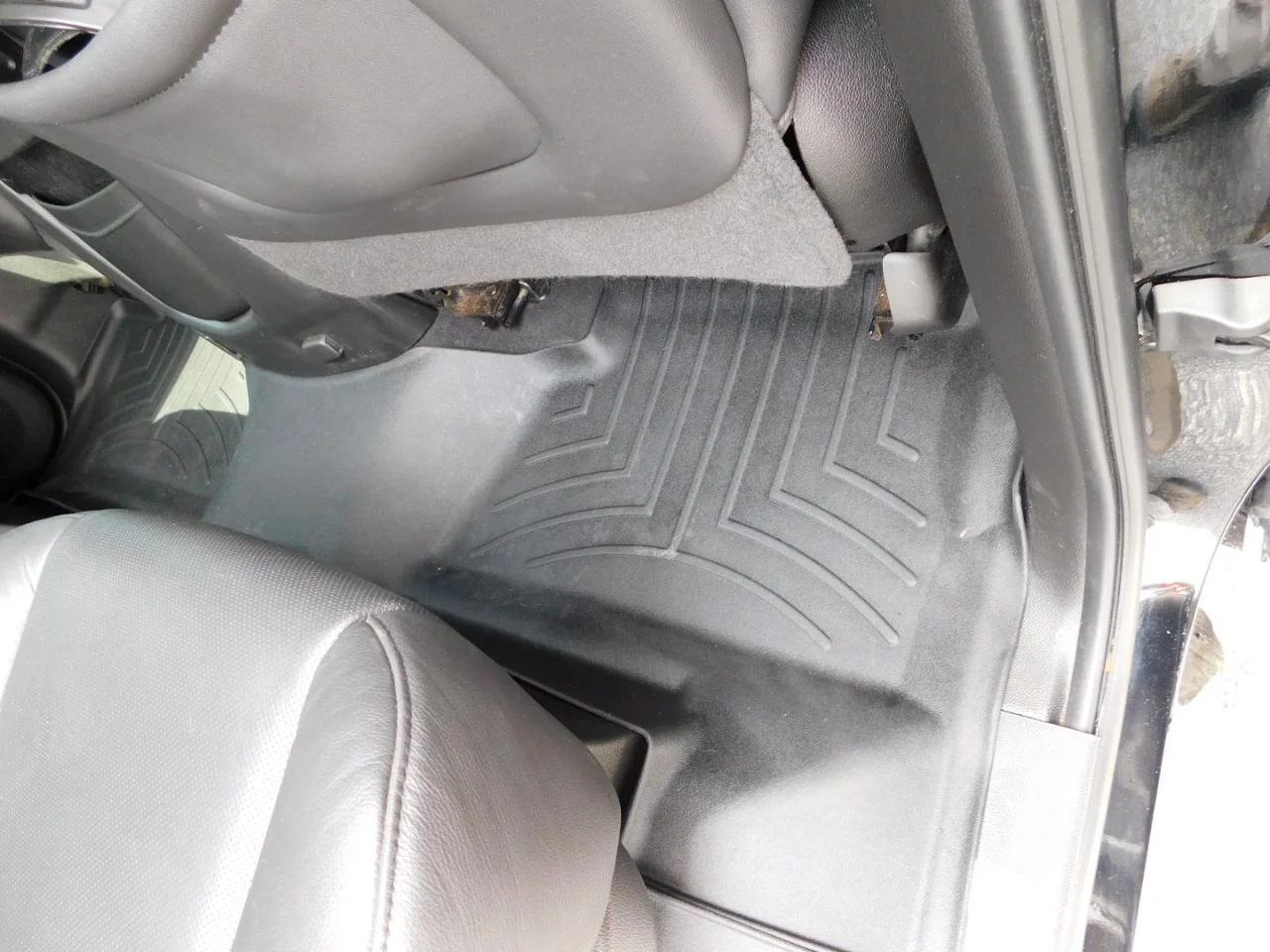 Used 2018 Black Cadillac 2WD 4dr Luxury image 12