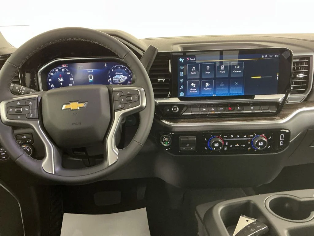 New 2026 White Chevrolet LT image 14