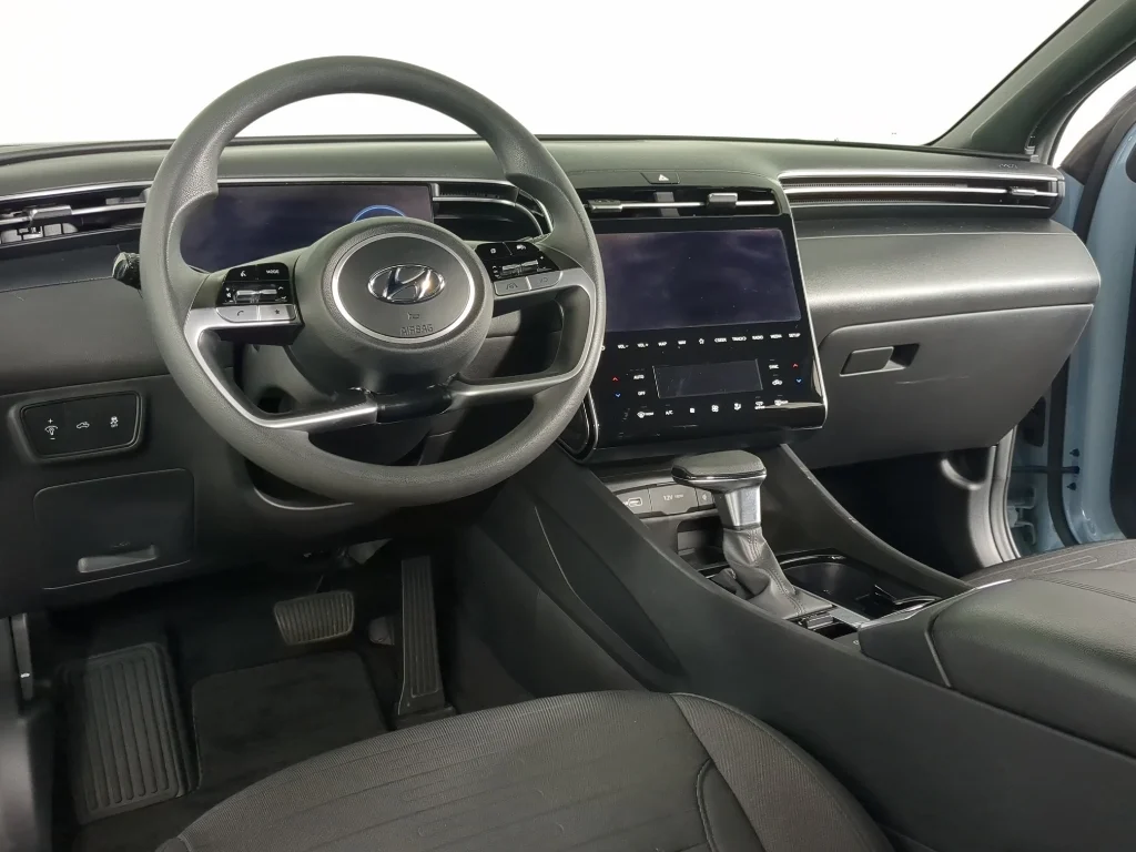 Used 2024 Blue Stone Hyundai SEL image 15