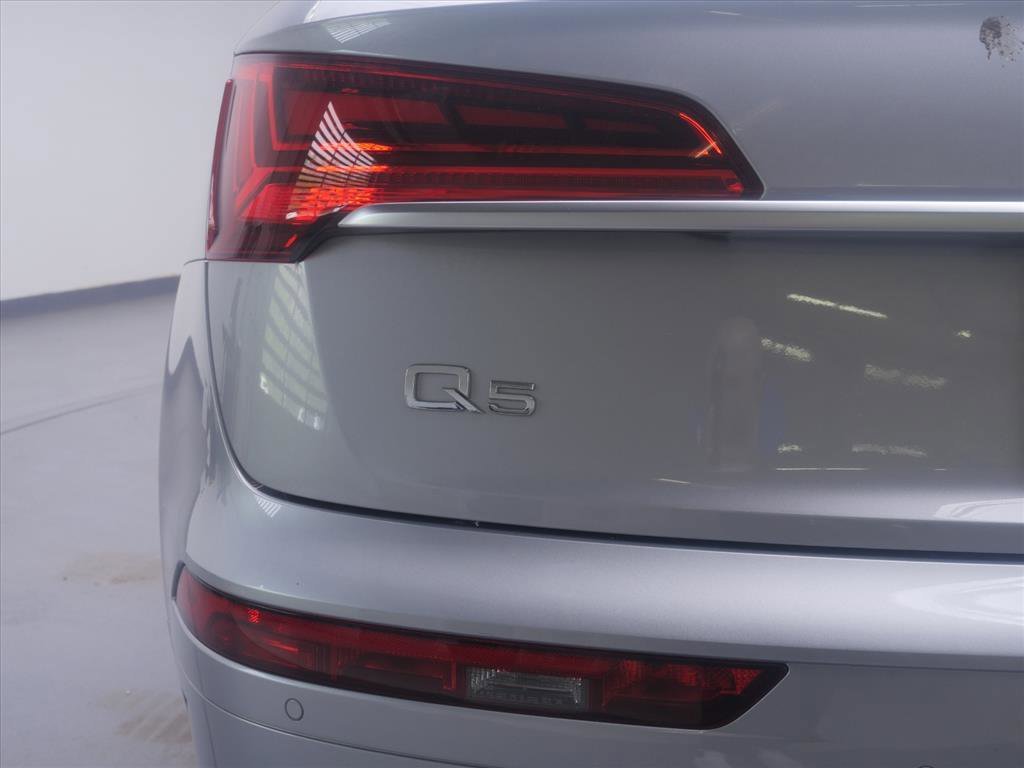Used 2024 Silver Metallic Audi S line Premium image 9