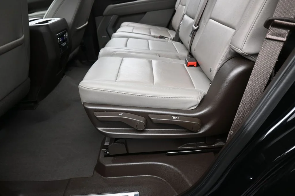 Used 2023 Black Chevrolet LT image 33