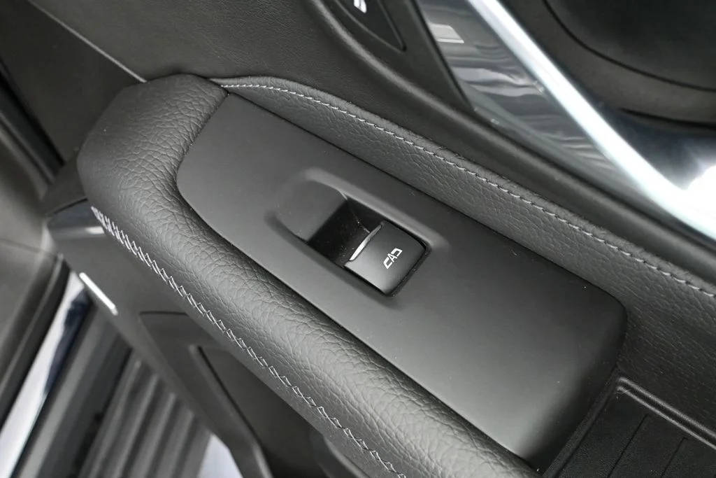 2023 GMC Yukon Denali - Photo 60
