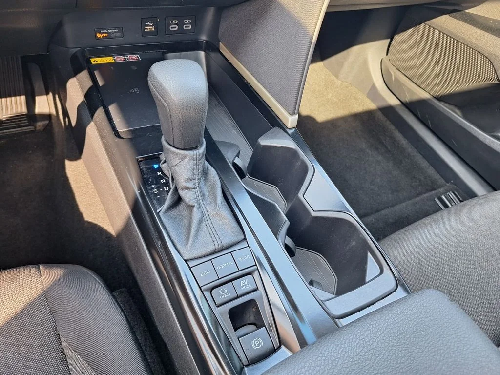 Certified Used 2025 Blue Toyota LE image 14