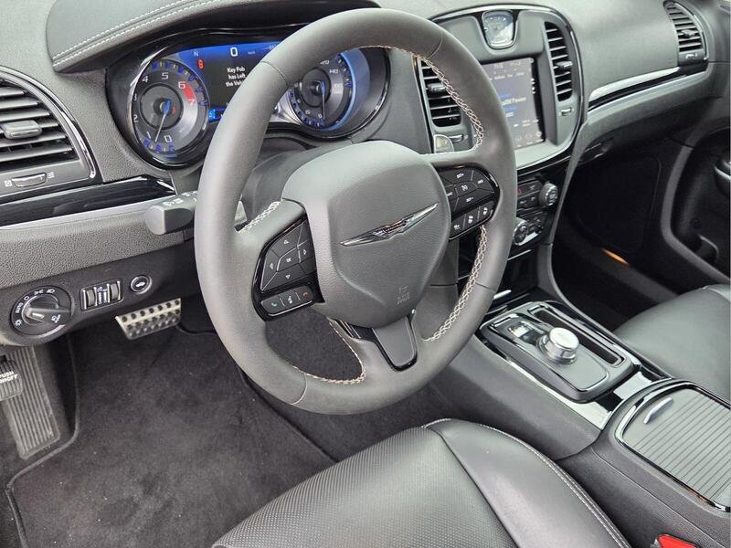 Used 2023 Gloss Black CHRYSLER 300S RWD image 11