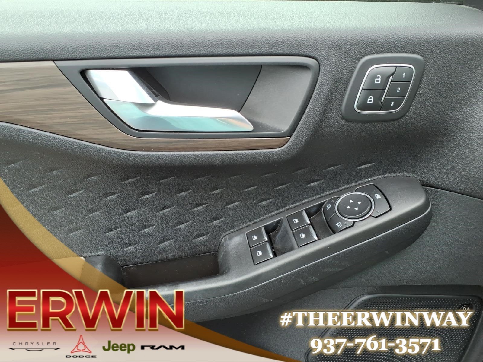 Used 2020 Star White Metallic Tri-Coat Ford Titanium image 11