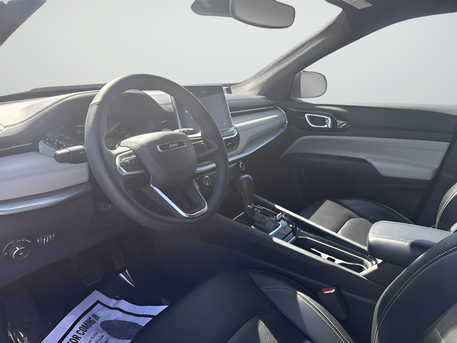 2025 Jeep Compass Limited - Photo 10