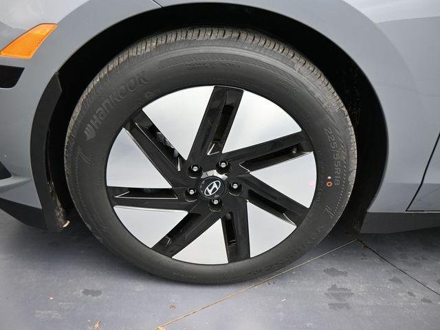 New 2025 Blue Hyundai SE image 20