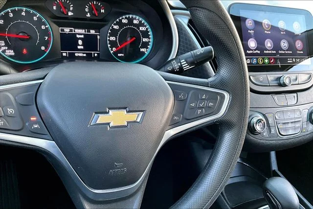 Used 2023 Gray Chevrolet LT image 11