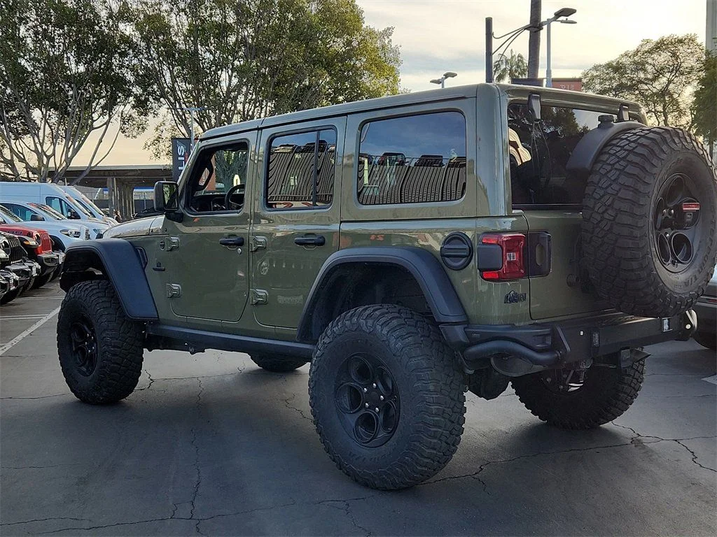 2025 Jeep Wrangler 4-Door Rubicon - Photo 2